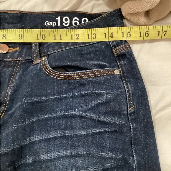 GAP Denim Shorts Roll Cuff Boyfriend Jean Shorts 24 Y2K - Picture 7 of 10